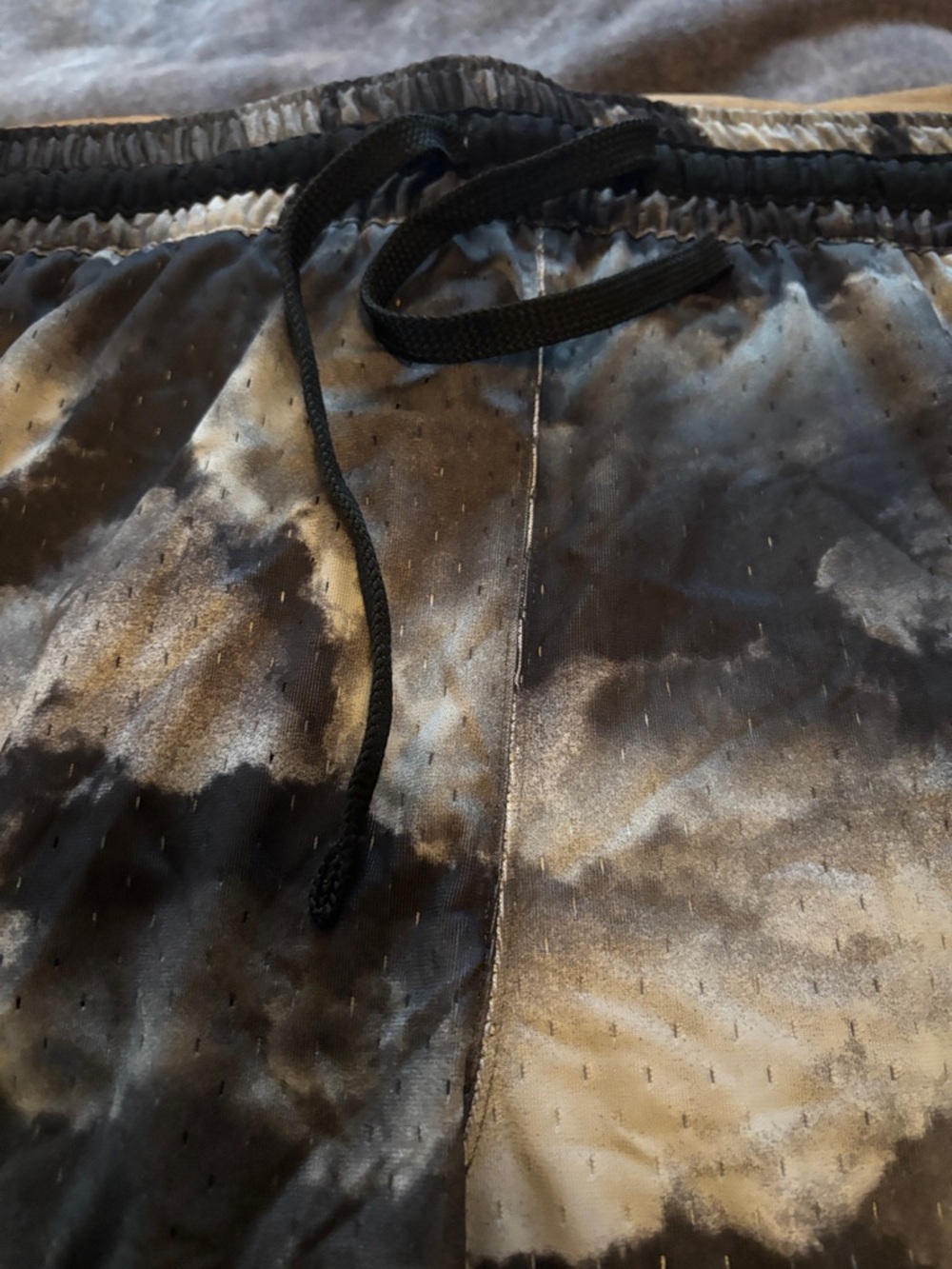 Jordan Black and White Tie-Dye Basketball Shorts with Contrast Hem - Picture 9 of 12